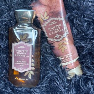 Bath & Body Works Whipped Honey & Vanilla Body Wash & Cream - Brown